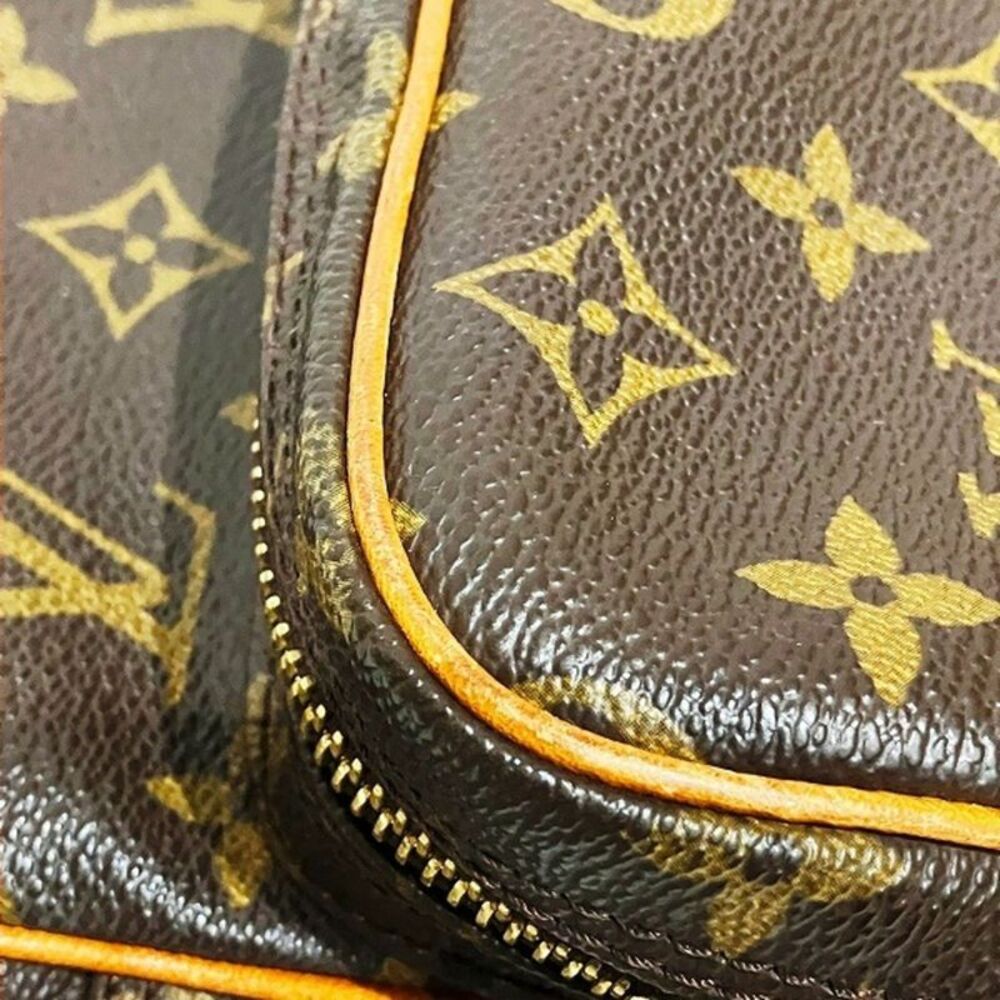 Louis Vuitton Amazon Brown Canvas Shoulder Bag (Pre-Owned) - Picture 5 of 9